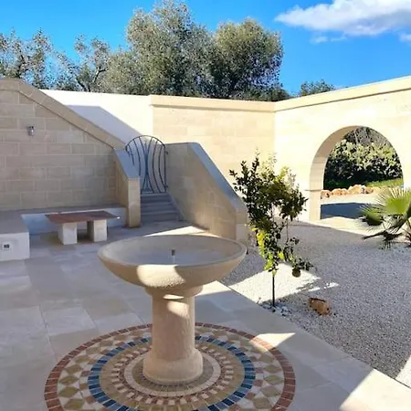Luxus With Swimmingpool, 1-6 P., Carovigno